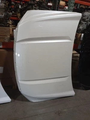 2022 GMC Yukon Hood — 第 1/3 张图片