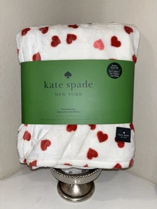 1-NWT KATE SPADE RED AND PINK HEARTS DESIGN SIZE TWIN XL BLANKET - Picture 1 of 9