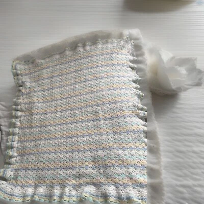 Manta bebé afgana hecha a mano vintage pastel tejida a mano 38”x 32” colores calmantes Foto 1 de 4