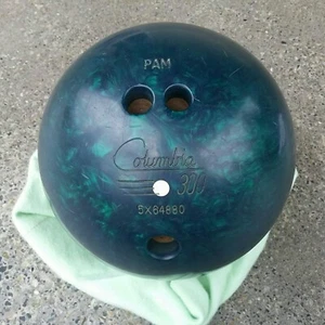 Vintage Columbia 300 Bowling Ball 11 LB 5 OZ Green Swirl White Dot 5x64880 - Picture 1 of 8