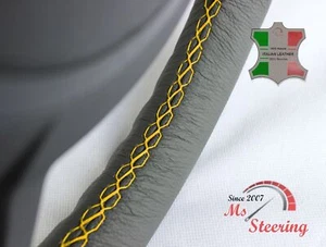 PASST ZU MACK PINNACLE CH600 05- GRAUER LEDERLENKRADBEZUG | GELBE NÄHTE - Bild 1 von 10