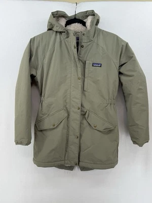 Patagonia Insulated Isthmus Parka Jacket Girls Green Size XL 14, EUC - Image 1 of 4