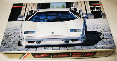 Fujimi Lamborghini Countach 25° Anniversario 1/24-1989 NUOVO +omaggio Tamiya 916 - Immagine 1 di 4
