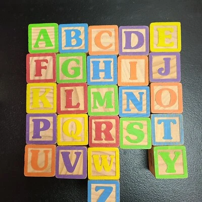 Lote de 35 bloques de madera Appx 1,5 pulgadas x 1,5 pulgadas "X" falta Playskool Foto 1 de 4