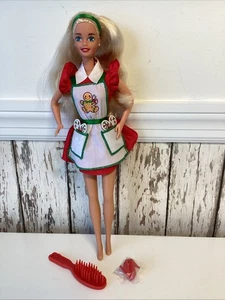 1997 BARBIE - 17236 - NEU OHNE KARTON - ROTES KLEID, SCHUHE, BÜRSTE - Bild 1 von 8