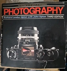 Life Library of Photography Book John & Barbara London Upton Third Edition 1985 - Bild 1 von 1