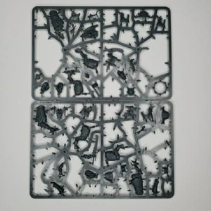 Bits Warhammer 40,000 - Lord Evocatus Space Marines Bits On Sprues - Picture 1 of 11