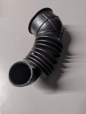 HOTPOINT WML520 WASHING MACHINE Bottom Sump Hose 174002454 - Image 1 of 4