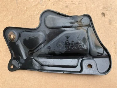 Protector térmico interior arco rueda trasera izquierda Porsche 987 Boxster 98750467301 Foto 1 de 4