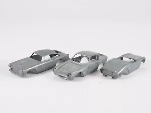Solido Lote De 3 Sin Décapées Aston Martin Ferrari 1/43 - Imagen 1 de 9
