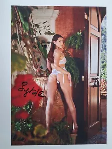 Sybil A Sexy Adult AVN Model signed 20x30 Foto Autogramm Autograph IP16 - Bild 1 von 1