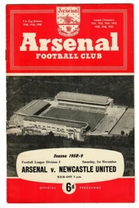 Arsenal v Newcastle United - 1958-59 First Division - Football Programme - Picture 1 of 3