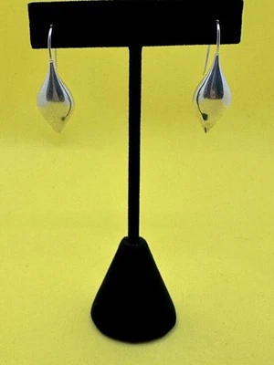 Серьги-крючки Michael Dawkins из чистого стерлингового серебра 925 пробы с каплей - Изображение 1 из 4