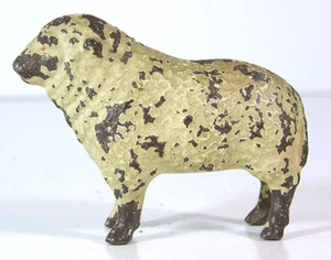 1910s CAST IRON A C WILLIAMS STANDING SHEEP FIGURAL STILL BANK - ORIGINAL PAINT - Picture 1 of 6