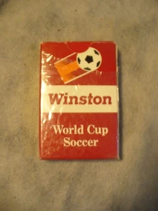 Baraja completa de cartas de fútbol de la Copa Mundial de Winston 1983 - Imagen 1 de 3