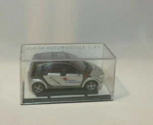 Busch -1:87 H0 49501 Smart Forfour "Enfermería doméstica" embalaje original - Imagen 1 de 1