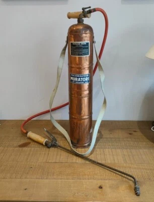Ancien pulvérisateur MURATORI En Cuivre et Manche En Bois - Collection - Vintage - Photo 1/4
