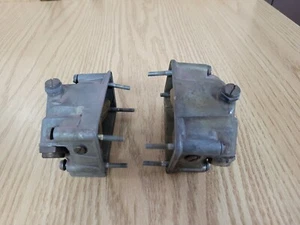 Aspiradora de pivote central secundaria Holley 3310 cuenco de combustible delantero y trasero doble línea ## - Imagen 1 de 7