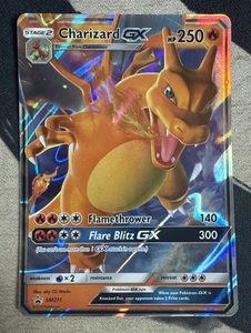 Charizard GX SM211 Full Art Black Star Promo quasi nuovo - Foto 1 di 10
