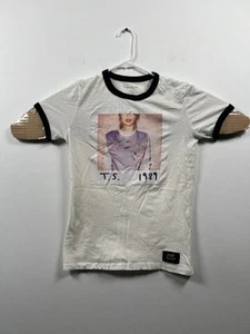 Taylor Swift World Tour 1989 Concert Ringer Shirt Womens Polaroid Swiftie Small - Picture 1 of 7