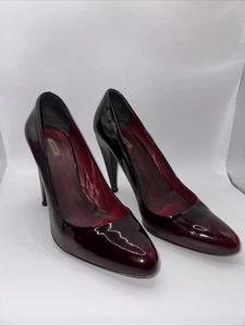 Zapatos de tacón Miu Miu para mujer talla 37 charol borgoña oscuro 6,5 EE. UU. Italia - Imagen 1 de 5