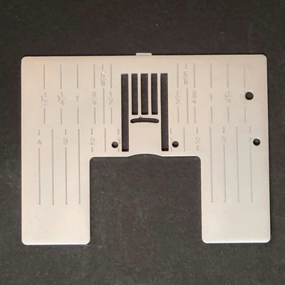 Auténtico PFAFF Zig Zag / Placa de aguja de puntada ancha 4129643-09 - ¡Nuevo! Foto 1 de 2