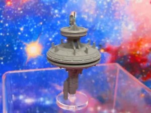 Traders Stazione Spaziale Marketplace Port Starfinder Flotta Scala Astronave Mini - Foto 1 di 7