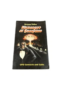 Messengers Of Deception Alien UFO Book Jacques Vallee UFO Contacts And Cults - Picture 1 of 4