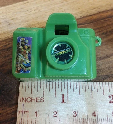 Teenage Mutant Ninja Turtles  Vintage late 80s Toy Camera Pic Change Party Favor - Image 1 of 4
