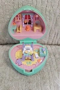 Vintage Polly Pocket Bluebird Midge custodia anello buonanotte cuore compatto camera da letto NO bambole - Foto 1 di 6