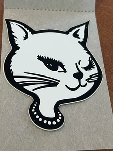 90’s Retro Winkernde Katze Automaten Aufkleber weiße Farbe - Bild 1 von 1