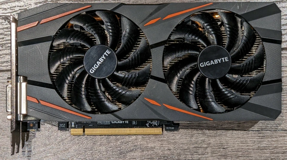 Gigabyte AMD RX580 Gaming 8G | Clean - Image 1 of 4