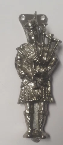 Vintage Scottish Scotsman Highlander Silver Metal Door Knocker Bagpiper 5 1/2 Cover