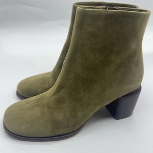 Vince Maggie Bootie Green Suede Women Size 6 Block Heel Inside Zipper NEW - Picture 1 of 13