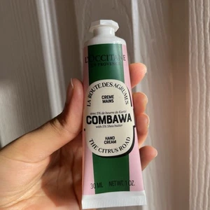 LOccitane Hand Cream - COMBAWA Creme Mains - dry skin 5% shea butter - Picture 1 of 6