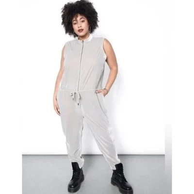 WILDFANG The Empower Grey Velvet SL Jumpsuit Relaxed Streetwear  - Image 1 of 4