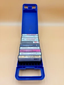 Vintage Kassette Band 10 Stück mit Tragetasche gemischte Genres Mandrell Yankovic - Bild 1 von 5
