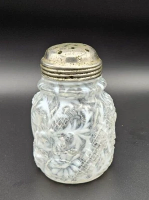 Victorian EAPG Opalescent Sugar Shaker RARE Daisy & Fern NORTHWOOD Swirl - Image 1 of 4