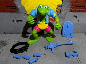Genghis Frog 1989 TMNT Teenage Mutant Ninja Turtles casi nuevo estado 100 % completo - Imagen 1 de 4