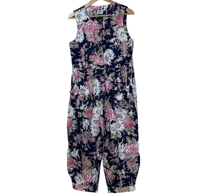 复古 Laura Ashley 英国 Cottagecore 花卉裁剪连身裤蝴蝶结口袋 — 第 1/4 张图片