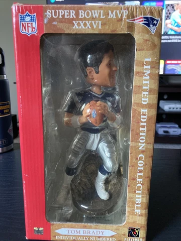 New England Patriots Tom Brady Super Bowl XXXVI 36 MVP Bobblehead 10 IN Cover