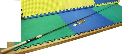 Varilla giratoria Okuma Dead Eye Pro 7' 0" luz media 1 pieza DEP-S-701MLFT-FG Foto 1 de 4