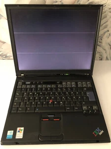 Notebook IBM ThinkPad T40, Type 2723-8CG, 14" Bildschirm, Intel Pentium M 1,5 G - Bild 1 von 13