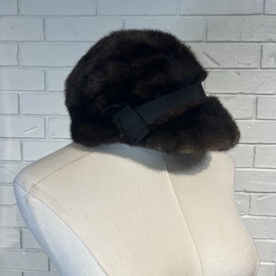 Visón de piel genuina vintage años 40 50? Gorra marrón Foto 1 de 4