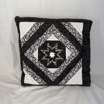 Handmade Star Pattern Quilted Throw Pillow Quilt Twin Size - Image 1 of 4