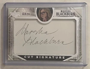 SEN. MARSHA BLACKBURN 2020 LEAF DECISION CUT SIGNATURE AUTOGRAPH CARD TENNESSEE - Picture 1 of 2