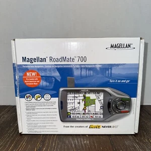 Magellan Roadmate 700 Portable Auto Navigation - EXCELLENT Condition - Picture 1 of 7