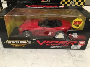 ERTL American Muscle 1:18 Dodge Viper SRT-10 Convertible Limited Edition - Picture 1 of 4