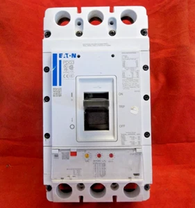 EATON PDG33M0600FNNN circuit breaker 6015J - Picture 1 of 5