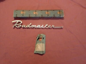 1948-50 Buick Roadmaster fender emblem, NOS! 1393725 namplate - Picture 1 of 5